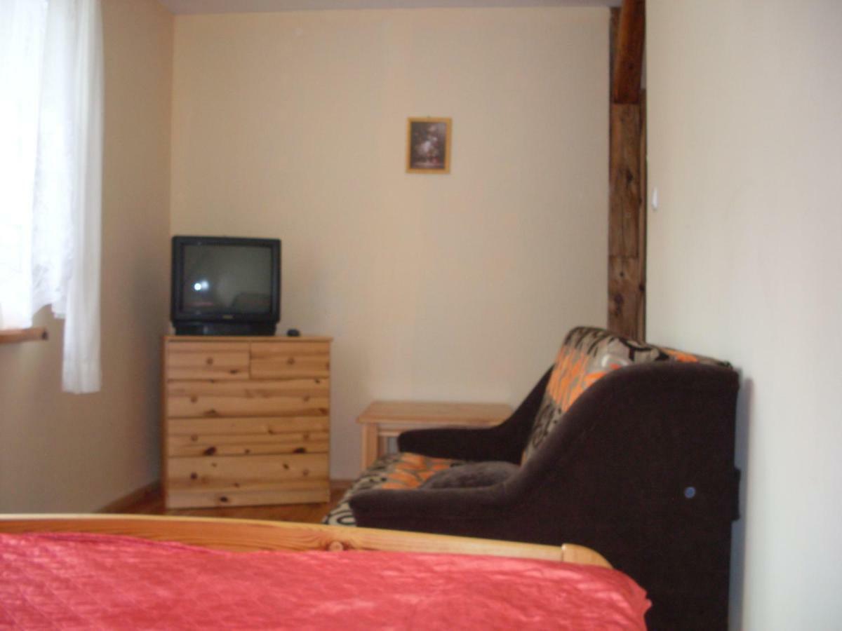 Apartamenty Wakacyjne Nad Jeziorem Juksty Mragowo Exterior photo